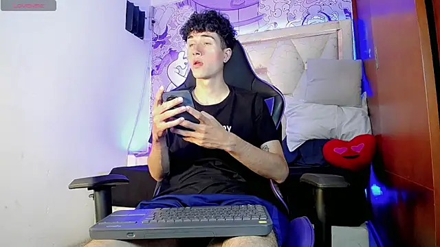 johnny_cagee Pertunjukan Webcam