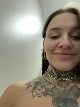 KishaMur Chat XXX live