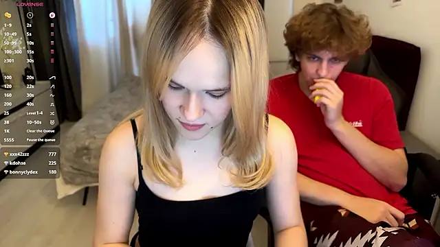 minions2 – webcam-show