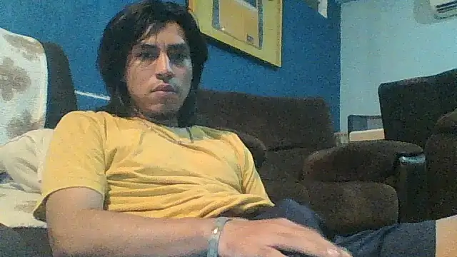 Czat XXX na żywo – AlexAlejandro13