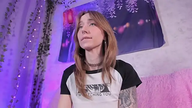 LuckySexyDoll's Live XXX Chat