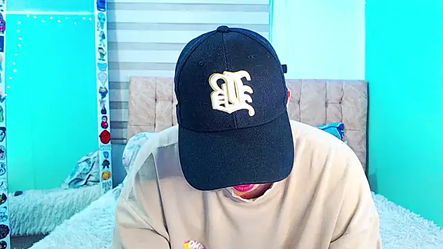 Chatroom XXX en direct de _justinmoon2