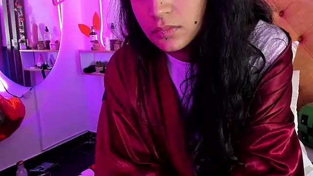 MeowMota_'s Live XXX Chat