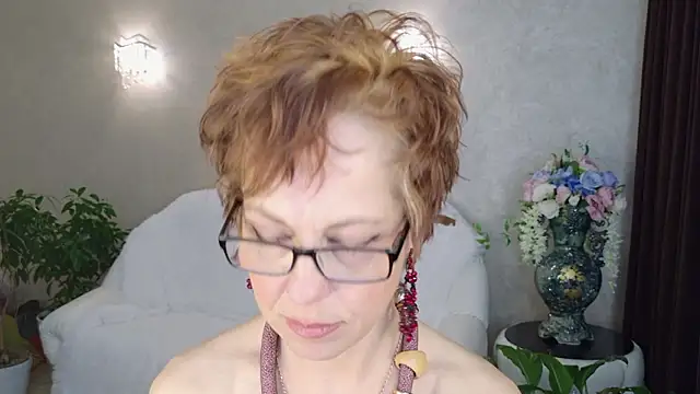 Živý XXX chat LioraWeiss