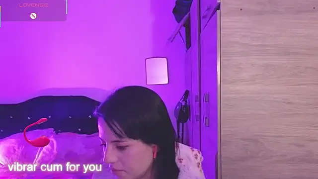 Živý XXX chat Nahomi_Harper