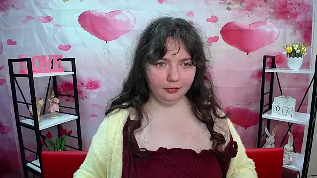 แชท XXX สดของ NeonilaLisova