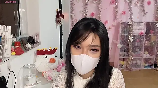 Tieu-May's Live XXX Chat