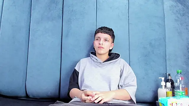 Megan_Thompson_n Live XXX chat