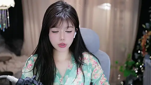 Chat +18 de Cecily ao vivo