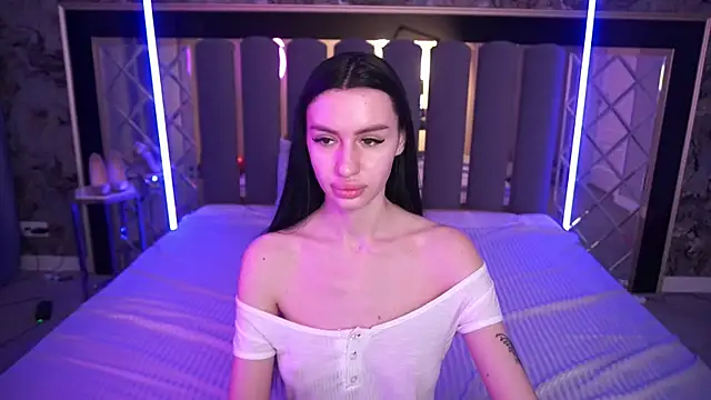 Snow_WhiteeeX's Live XXX Chat