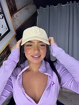 jenn_fit Show in webcam