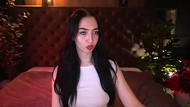 แชท XXX สดของ WildKittenX_