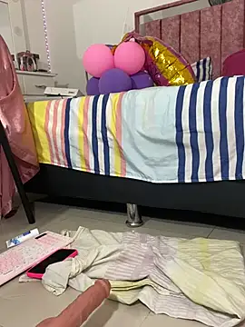 shagi_'s Live XXX Chat