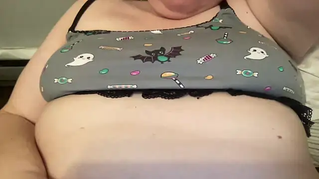 Chat +18 de ParisNova ao vivo