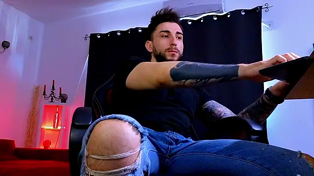 Chat XXX en directo de MightyAaron66