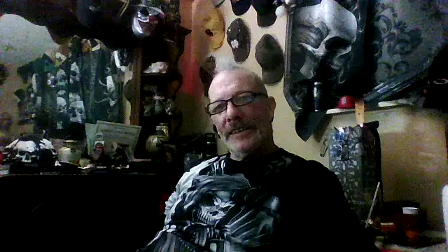 Živý XXX chat bigdaddyrooster