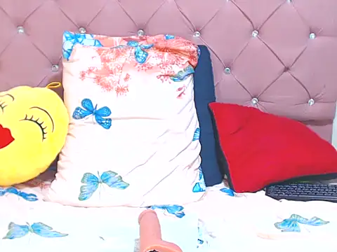 emassquirt29's Live XXX Chat