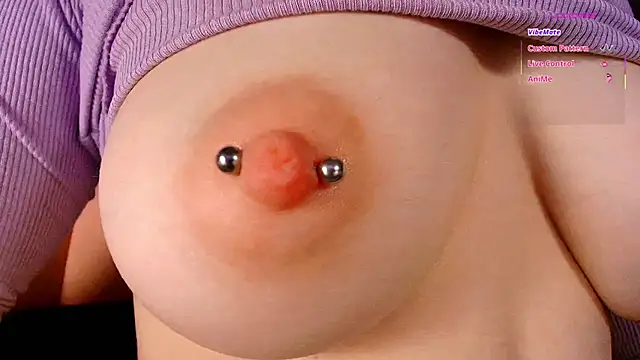 แชท XXX สดของ GoodWitch_