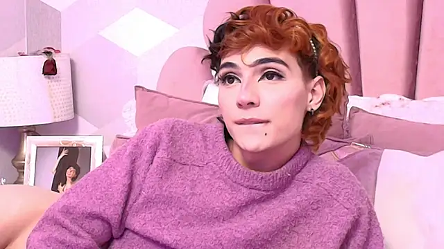 KylieMonnett Chat XXX live