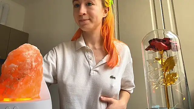 EmilyHein's Live XXX Chat