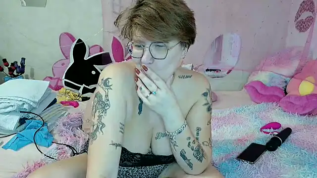 Sandrasexxyy's Live XXX Chat