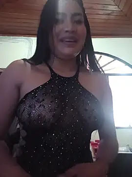 Chat +18 de LunaaRosse ao vivo