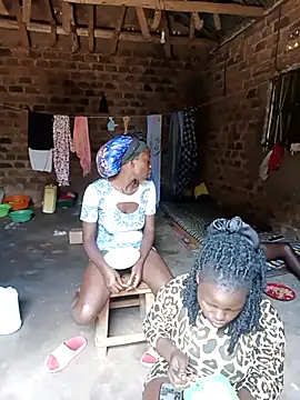 Chat +18 de holygrail001 ao vivo