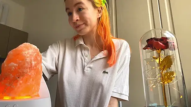 Chat XXX en directo de EmilyHein