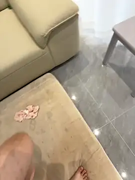 qwe522522 Live XXX-Chat