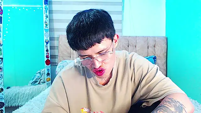 _justinmoon2's Live XXX Chat