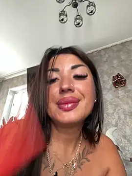 RuslanaXXのライブXXXチャット