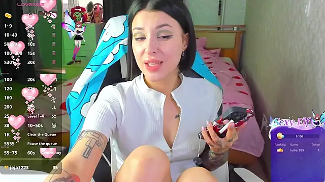 Chatroom XXX en direct de folinskayyya