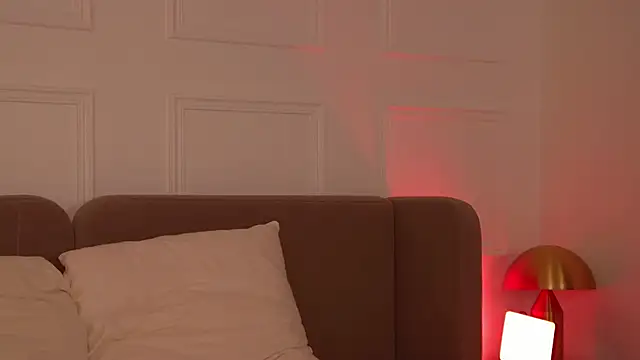 ArianaMelln Live XXX chat