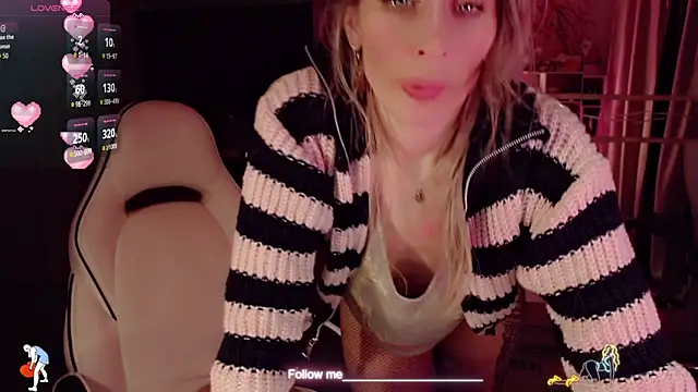 XXX chat uživo modela AnnieGOld_