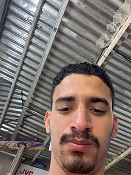 Chat XXX en directo de ikaro21