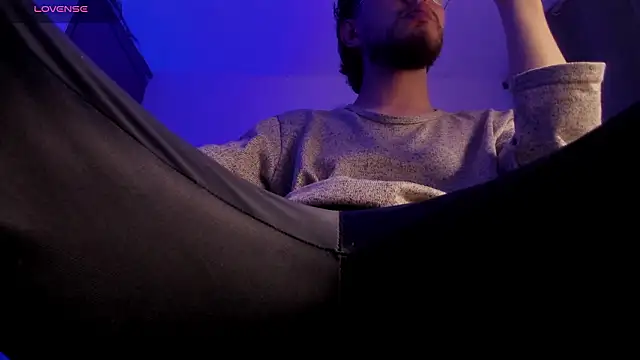 s_sven03 Chat XXX live