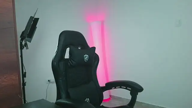 orianasweet_1のウェブカメラショー