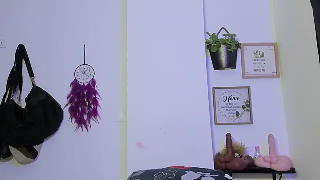 Chat +18 de QUEEN_MANDY_BBW ao vivo