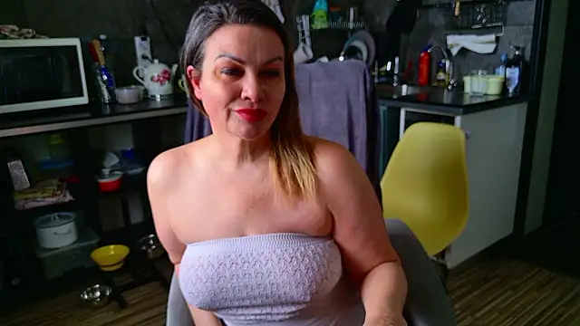 MishaMILF Live XXX-Chat