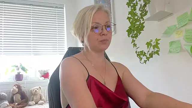 Linsy_Kim Obrolan Langsung XXX