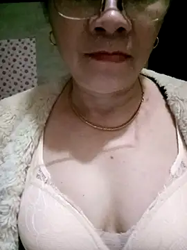 Chat XXX en directo de small-house123