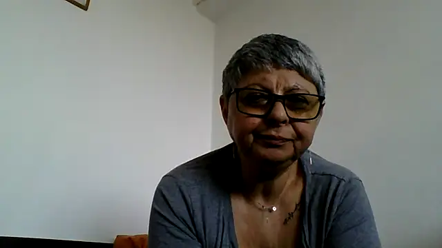 Pokazy przed kamerką – roseblak42