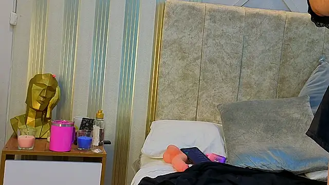 Chat +18 de hanna_daze ao vivo