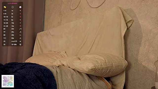 Онлайн чат XXX SonjaMonje