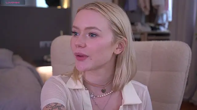 LexieLoree – Naživo XXX chat