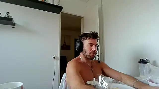 alpha-hunk Show Webcam