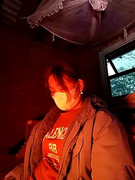 Онлайн чат XXX sowbibi