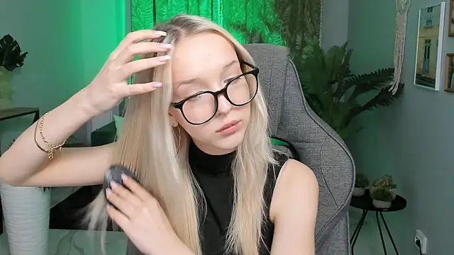 MaoqiBeverly – Naživo XXX chat