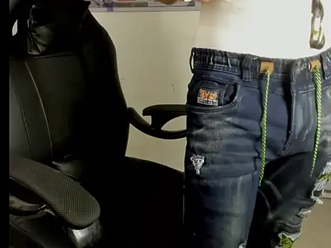 badboy_master Adlı Modelin Web Kamerası Şovu