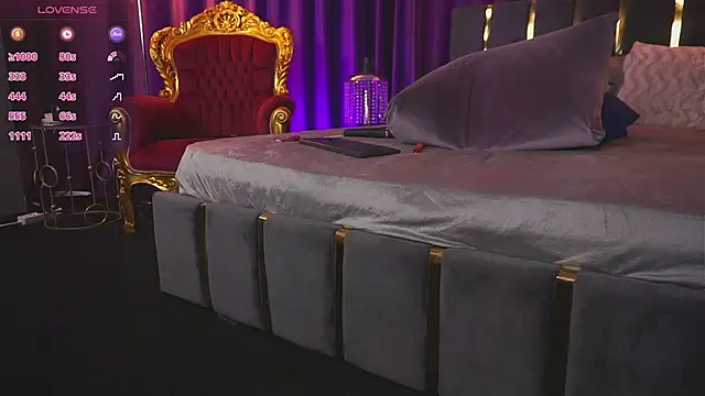 EmpressDesires Live XXX Chat